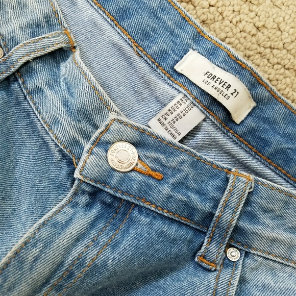 🚫SOLD🚫 Forever 21 shorts 💙 - Picture 4 of 5